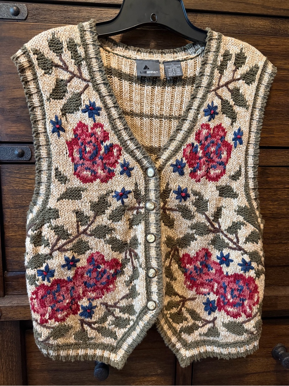 Vintage Floral Knit Button-Front Vest - Cream with Red Roses
